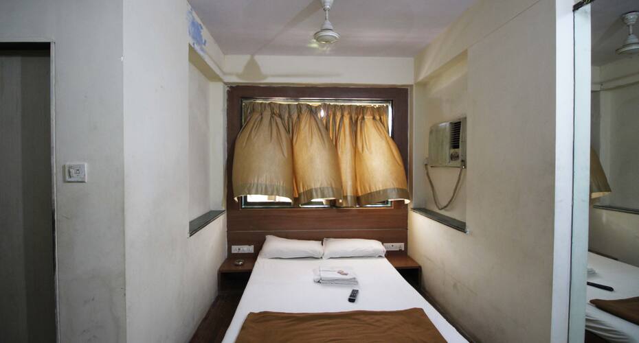 Hotel Jalaja Inn, Mumbai 3